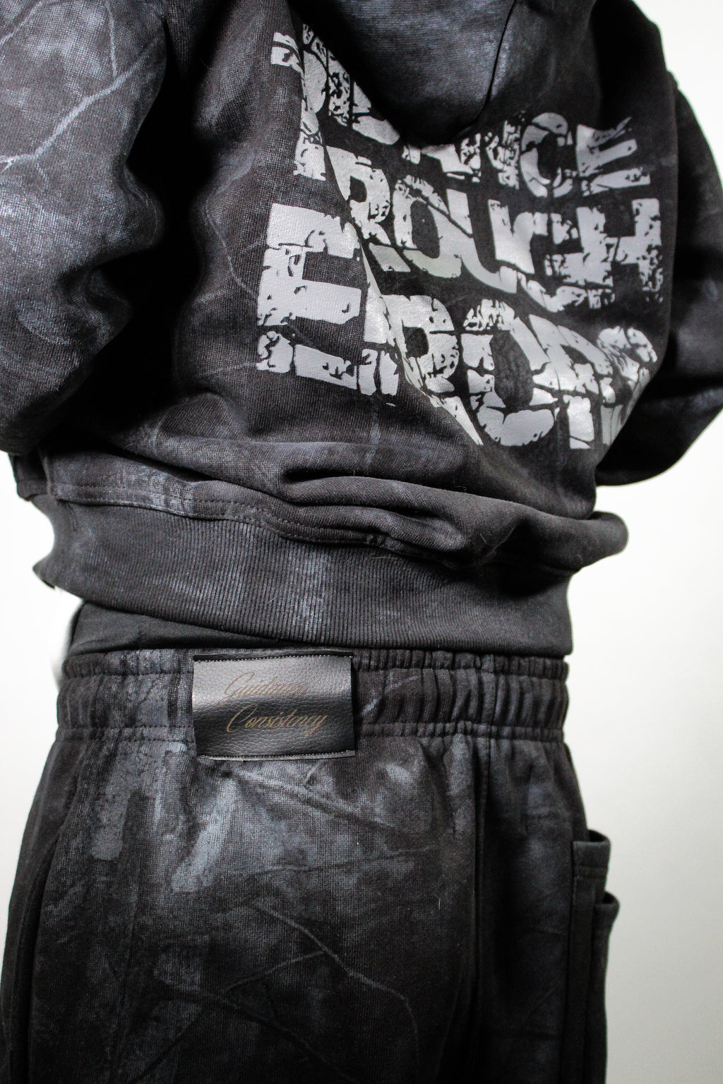 Avert Joggers